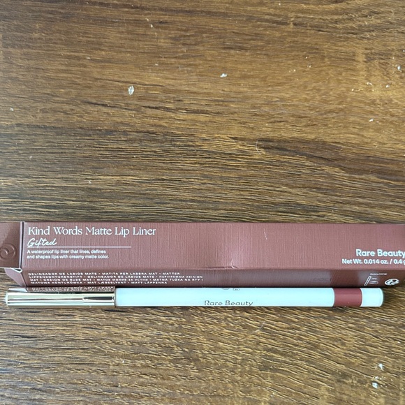 Rare Beauty Other - Rare Beauty Kind Words Matte Lip Liner in Gifted new with box